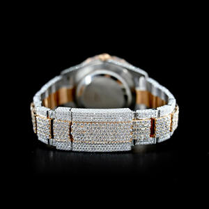 El mejor proveedor de lujo estilo Hip Hop 30 quilates VVS Moissanite Diamante tachonado reloj de cuarzo helado cuadrado analógico de acero inoxidable - Product Image 4