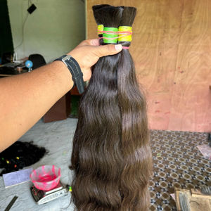 Extensiones de Cabello Remy Indio 100% Puro Virgen Sin Procesar, Sin Enredos, Sin Caída, Cabello Ondulado de Una Sola Capa - Product Image 1