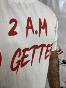 เสื้อยืดผู้ชายพิมพ์ลาย DTG คุณภาพสูง ราคาถูก ผ้าฝ้ายทนทาน แห้งเร็ว แขนสั้น MOQ ต่ำ มีทุกขนาด - Product Image 5