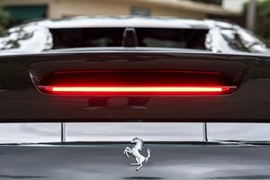 La Mejor Oferta 2024: Ferrari SF90 Spider Assetto Fiorano, Motor V8 de 4.0 Litros con Doble Turbo, Transmisión Automática de Ocho Velocidades y Doble Embrague - Product Image 3