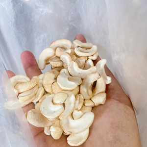 สินค้าขายดี 2025 เม็ดมะม่วงหิมพานต์แตกแห้ง ยี่ห้อซานติโก ขายเม็ดมะม่วงหิมพานต์ ตอบกลับเร็ว - Product Image 1