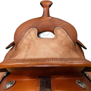 Selle Western Rancher Premium avec siège en daim Rough Jockey Partial Basket Tooling et German Silver Conchos - Product Image 4