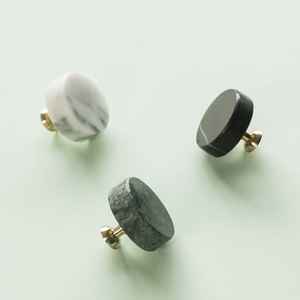 Poignées de tiroir élégantes en marbre gris, pierre naturelle, faites à la main, style moderne, boutons de placard élégants, polis pour l'ameublement de la maison - Product Image 6