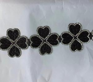 เครื่องประดับเสื้อผ้าเส้นใยไหมสีทองและสีเงินประดับด้วยลูกไม้ประดับขอบเลื่อมลูกปัด - Product Image 2