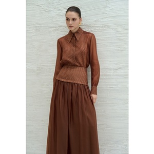 Blusas elegantes de alta moda para mujer TELLA INTRECCIATO BLUSA Blusas y camisas de manga larga para mujer Camisa ODM Corte recto ligero - Product Image 1