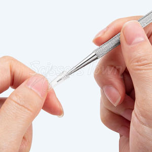 Poussoir à cuticules ergonomique avec options de poignée personnalisées pour salons de soins des ongles et usage personnel - Product Image 4