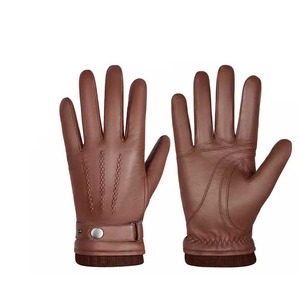 Vente en gros de gants en cuir de mouton véritable pour hommes mode hivernale gants de conduite automobile en peau de daim écran tactile fabriqués au Pakistan - Product Image 1
