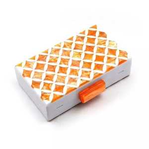 ชุดคลัทช์เรซิ่นวินเทจสำหรับผู้หญิงชุดคลัทช์เรซิ่นสีทองประดับผีเสื้อสุดหรูสำหรับงานแต่งงาน - Product Image 1