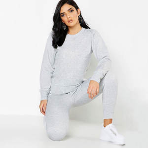 Ensemble 2 pièces de survêtement personnalisé pour femmes, haut à manches longues et pantalon de jogging, approvisionnement OEM/ODM. - Product Image 3