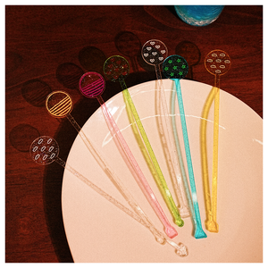 ไม้คนเครื่องดื่มอะคริลิคใสแบบมีกลิตเตอร์ สกรีนโลโก้ได้ ใช้สำหรับผสมค็อกเทล อุปกรณ์บาร์ ของแจกส่งเสริมการขาย จำนวนมาก - Product Image 2