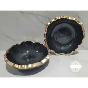 Bol de service en résine au design fait main minimaliste pur et attrayant d'une seule pièce avec une qualité et un design extra premium - Product Image 4