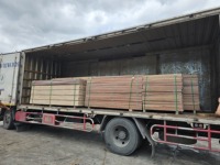 Plafonds en bois personnalisables CPD Thai Keeruinng de luxe 12x90x2000mm, design contemporain, utilisation hôtelière, bois élégant