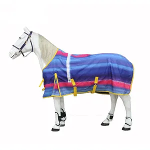 Tapis de cheval équestre de haute qualité 2024 couverture de cheval en matériau de qualité supérieure confortable avec Logo personnalisé tapis de cheval O