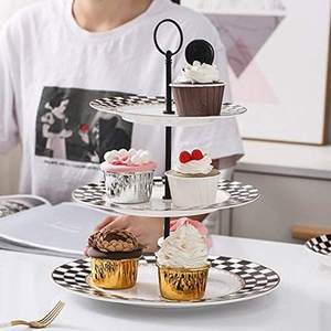 Support à gâteau en métal de meilleure qualité Tendance Design Forme ronde Vaisselle de mariage de grande taille Support à gâteau en métal de l'Inde - Product Image 5