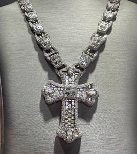 Haute qualité deux tons argent et or glacé breloques nom personnalisé pendentif avec VVS Moissanite diamant Style Hip Hop - Product Image 2