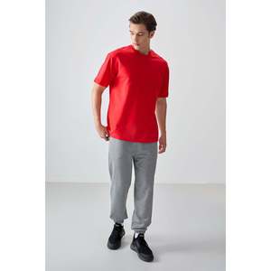 T-shirt basique pour homme Air Jones, coupe ample, en coton épais texturé, mélange de polyester et de spandex, couleur Fiesta - Product Image 3