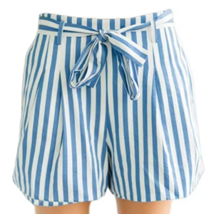 T-shirt court en coton biologique super doux et aéré, facile à enfiler. - Product Image 3