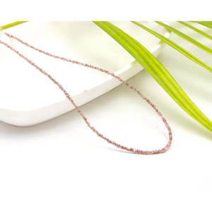 Collier de 16 pouces avec perles brutes de diamant rose clair 100% naturel de 2-3 mm - Product Image 5