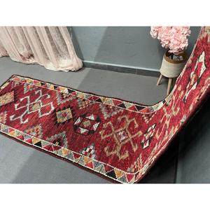 พรมเฮอร์กีตุรกี ขนาด 2.7x12.5 ฟุต (83x380 ซม.) สีแดง พรมวินเทจสไตล์ตะวันตกเฉียงใต้ - Product Image 3