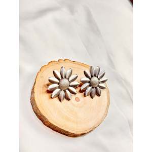 925 <b>Silver</b> Sunflower <b>Stud</b> <b>Earrings</b> Elegant Flower Pattern Design for Gift Occasions - Product Image 2