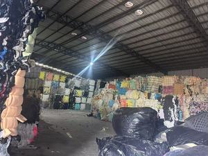 Residuos de Espuma de Poliuretano Limpia |   Espuma de Poliuretano de Alta Calidad |   Grado de Moldeo por Soplado |   Aplicación de Perfiles |   Colores Mezclados |   Comprimido - Product Image 5