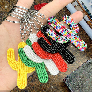 Porte-clés brodé avec pendentif en perles, breloque de sac bohème, accessoires cadeaux pour femme - Product Image 4