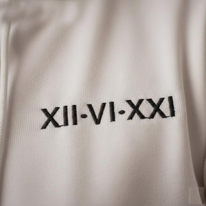 เสื้อสเวตเชิ้ตคอกลมผู้หญิงผ้าฝ้าย 100% สำหรับฤดูหนาว แบบ OEM สั่งทำพิเศษ มีกระเป๋า เป็นมิตรต่อสิ่งแวดล้อม ถักทออย่างดี คุณภาพสูง ทรงโอเวอร์ไซส์ ใส่สบาย - Product Image 2