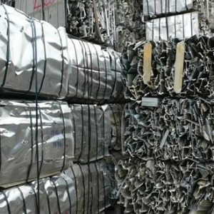 Ferraille d'aluminium offerte au meilleur prix de gros Ferraille d'aluminium prête à être expédiée pour le recyclage et le traitement en usine - Product Image 2