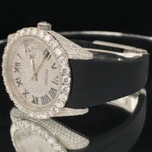 Elegante Reloj Deportivo Mecánico Unisex con Diamantes Moissanite VVS, Correa de Acero Inoxidable, Esfera de Cristal y Pantalla Analógica - Product Image 4