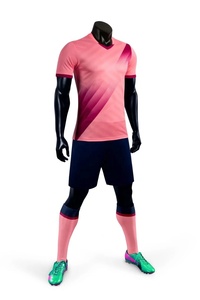 Maillots de sport sans manches doux et confortables fabriqués au Pakistan, uniformes de basket-ball respirants avec logo personnalisé et motif de lettres noires pour hommes - Product Image 3