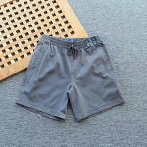 Usine chinoise Shorts décontractés respirants tissés de haute qualité pour hommes, Shorts d'entraînement unis à coupe ample pour l'extérieur, Shorts à vocation solide - Product Image 2