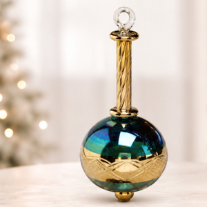 Ornement de Noël en verre artisanal moderne avec finition or 24 carats – Ornement décoratif suspendu irisé pour les fêtes - Product Image 4