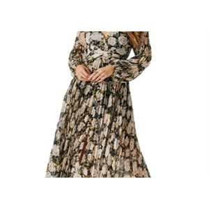 Abito lungo plissettato a maniche lunghe Astr the Label Ayana in chiffon traspirante con linea ad A e vita impero per la primavera - Product Image 2