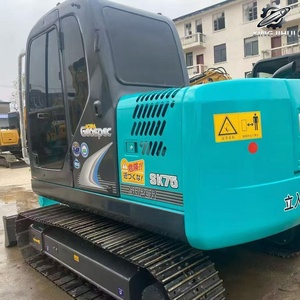 Excavatrice d'occasion Kobelco SK75, 7,5 tonnes, godet de 0,4 m³, marque japonaise d'origine, petite excavatrice sur chenilles pour travaux de construction, faible nombre d'heures, certifiée CE - Product Image 6