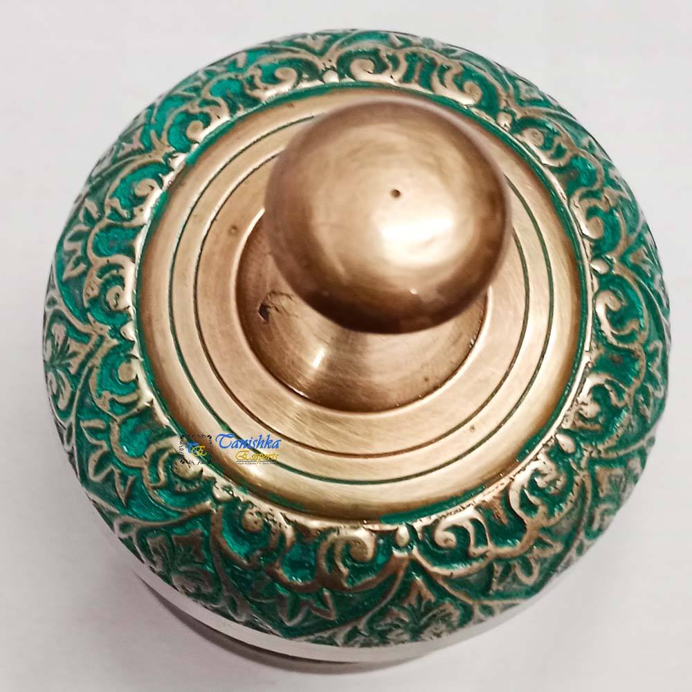 สีน้ำตาล