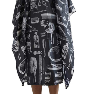 Cape de coupe de cheveux imperméable de haute qualité écologique pour salon de coiffure Tissu confortable en nylon et polyester Impression de logo personnalisé - Product Image 4