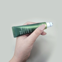 Sérum pour les yeux nourrissant à l'avocat Farmstay - Fabriqué en cosmétique coréen - Anti-âge, anti-rides, éclaircissant, cernes