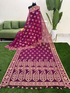 Sari Jamdani de luxe tissé à la main |   Sari ethnique en coton et soie de qualité supérieure |   Sari indien durable tissé à la main pour la vente en gros et l'exportation - Product Image 4