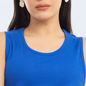 Camiseta sin mangas informal personalizada para mujer azul algodón transpirable de longitud corta estirable al por mayor Camiseta de punto para mujer - Product Image 2