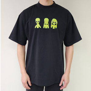 T-shirt Homme M&O à Épaules Tombantes, Coton Biologique 300 GSM, Impression Personnalisée, Grande Taille, Style Urbain, Noir - Product Image 3