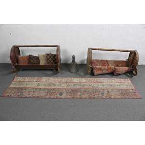 Tapis de 1,9 x 7,6 pieds, tapis turc vintage, tapis rouge uni - Product Image 3