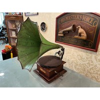 Gramófono de Madera y Metal de Alta Calidad con Diseño Retro Multifuncional, Ultra Raro, His Masters Voice, Completamente Original