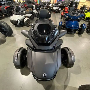 Motocicleta Triciclo Spyder RT Limited Platine de Alta Calidad con Ruedas Nuevas, Lista para Envío a Domicilio - Product Image 1