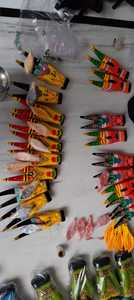 Cabeza de vaca de madera pintada a mano hecha a medida, ideal para usar como decoración del hogar y adecuada para revender en tiendas caseras - Product Image 3