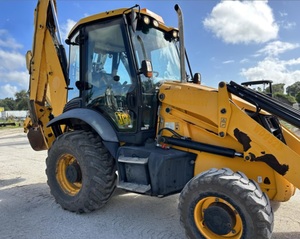 รถแบคโฮมือสอง ปี 2013 รุ่น 3CX17 พร้อมเครื่องยนต์ 100 แรงม้า มาตรฐาน EPA พร้อมระบบป้องกันการพลิกคว่ำ (ROPS) เครื่องปรับอากาศ และเครื่องทำความร้อน พร้อมรับประกันหลังการขาย 1 ปี - Product Image 6