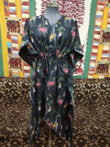 Robe caftan en coton noir pour femme, tenue de fête confortable en toutes saisons avec taille naturelle, tenue décontractée à imprimé animal de grande taille - Product Image 2