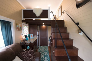 บ้านหลังเล็กสีสันสดใส - Product Image 2