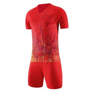 Camiseta de fútbol para hombre con sublimación personalizada, nuevo uniforme de fútbol del proveedor de ropa deportiva COSH - Product Image 2