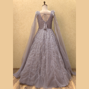 Vestido malva con ritmos brillantes y secuencia con bordado a mano pesado para ocasiones modernas al por mayor India a granel - Product Image 4