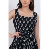 Nouvelle Arrivée Robe Courte Femme Noire à Motifs Floraux Col Carré 100% Coton Respirante Taille Naturelle Élégante Coupe Trapèze Pour Fête/Club de Jour